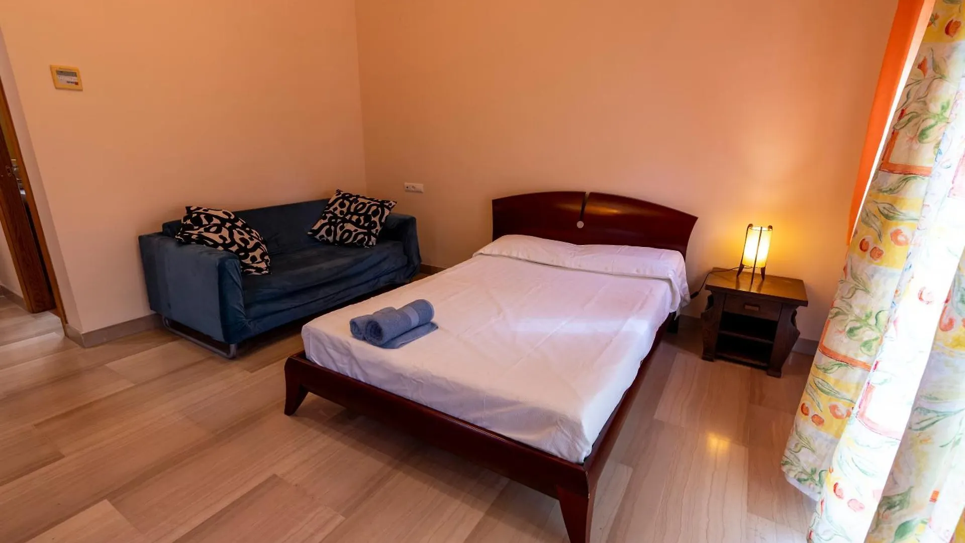 Apartamento Cerca Del Centro De Granada 0*,  Spain